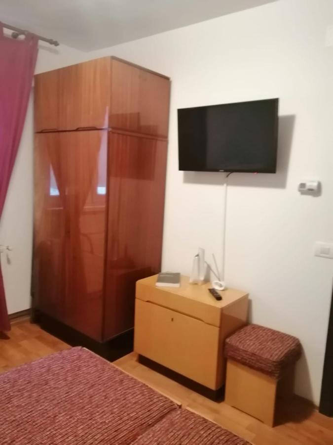 Apartment Valea Azugii 阿祖加 外观 照片